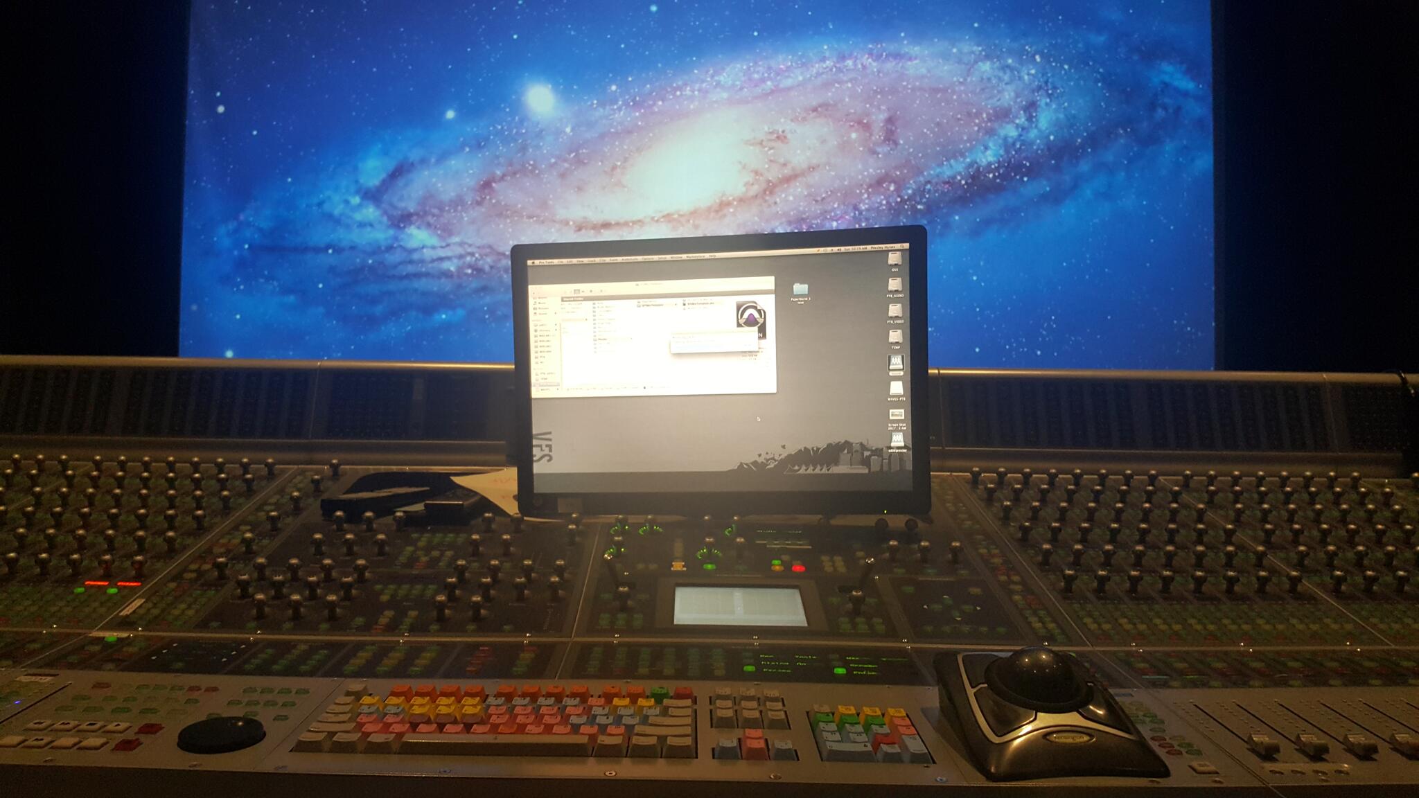 Discovery splash banner for Sound Design Discord server